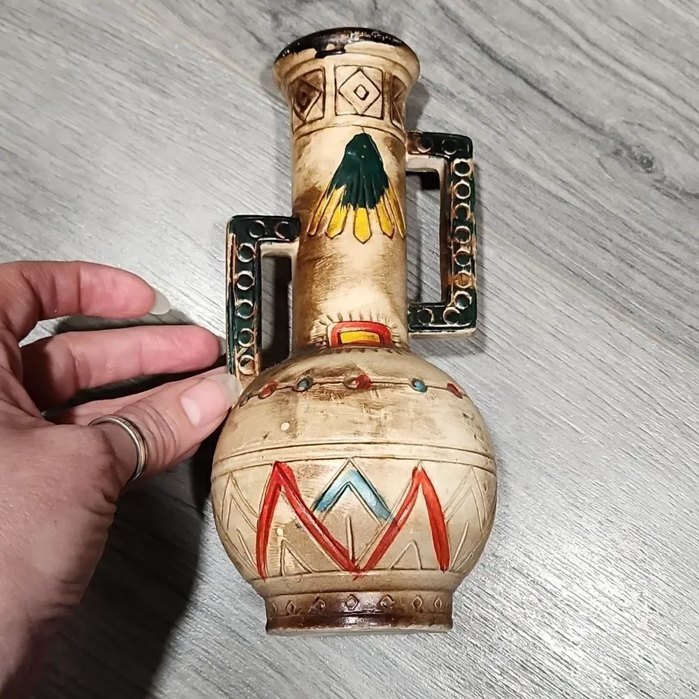 GUC Vintage Southwestern Vase - Picture 5 of 5
